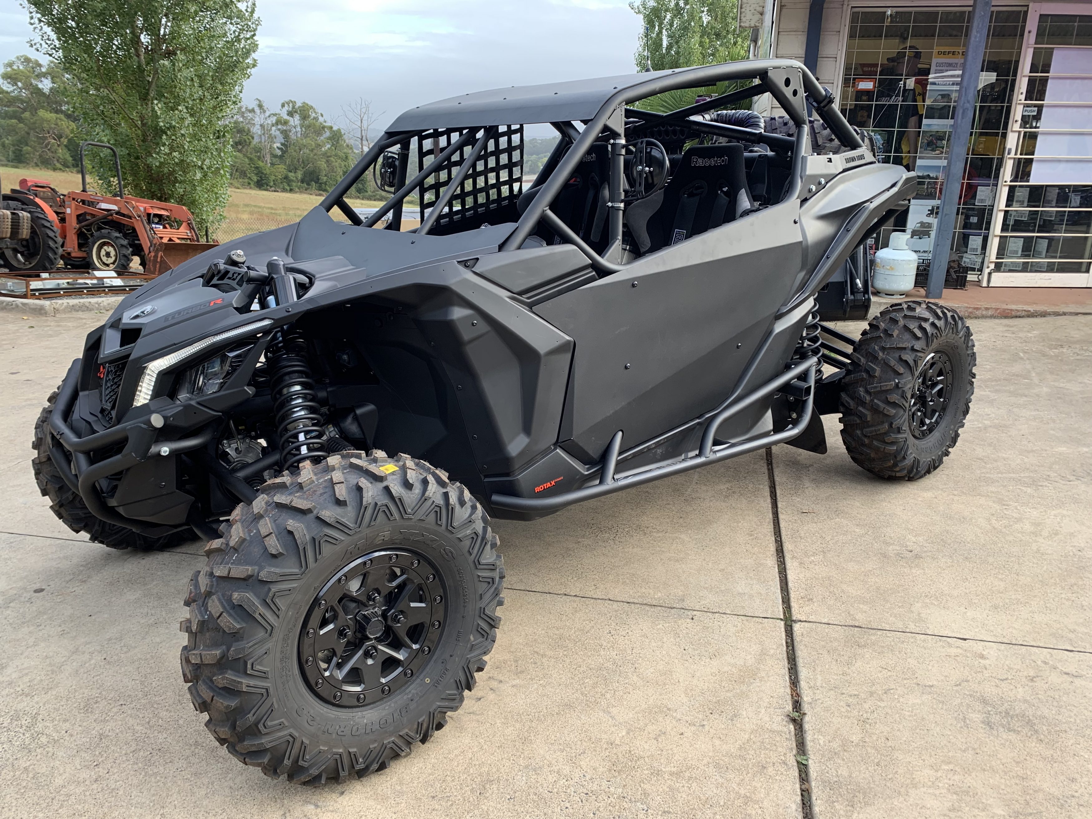 Canam Maverick X3 CAMS Approved Roll Cage Brown Davis Motorsport